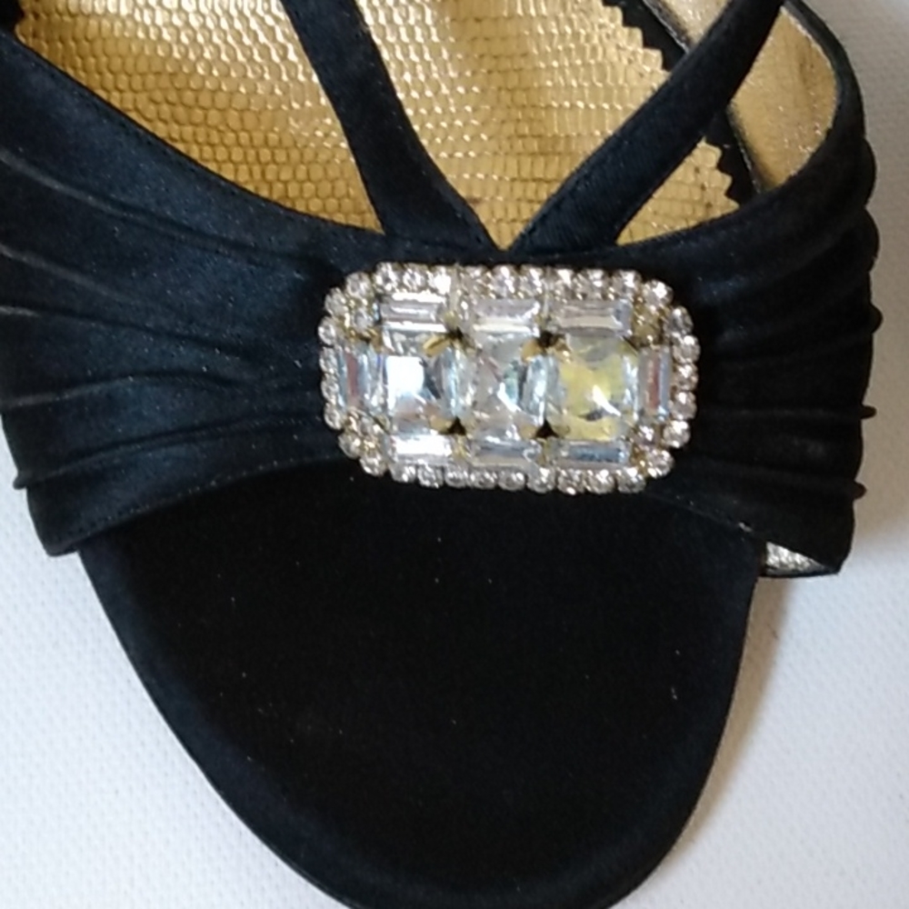 NINA RICCI Black High Heels Jeweled Toe Rhinestone Button  Size 8m